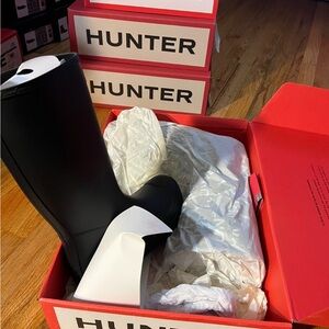 HUNTER WOMENS SIZE 9 TALL PLAY RAIN BOOTS